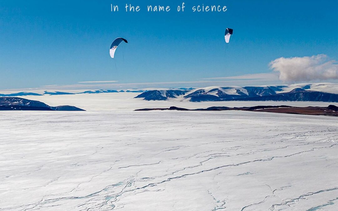 Snowkiting across Greenland